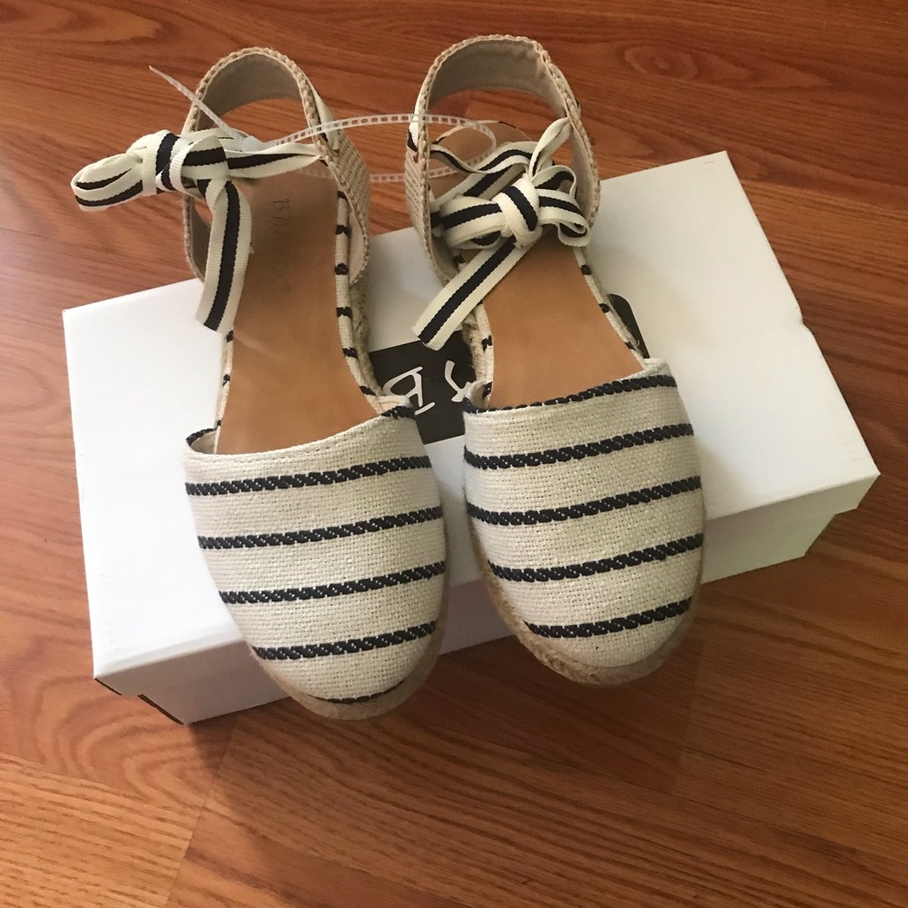 🔥 White & Black Stripe Platform Espadrille Sandal